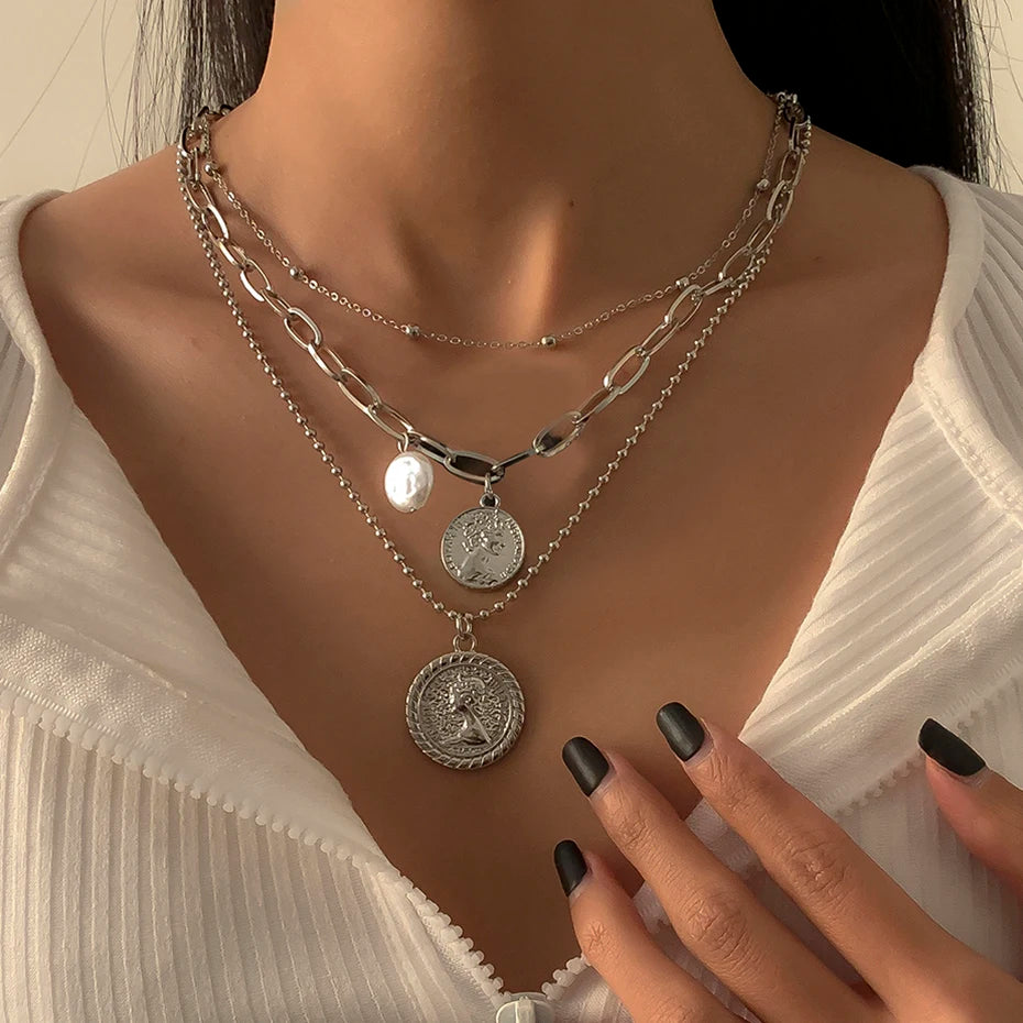 Goth Baroque Multi-Layer Coin Portrait Pendant Necklace – Vintage Imitation Pearl Link Chain Jewelry for Women