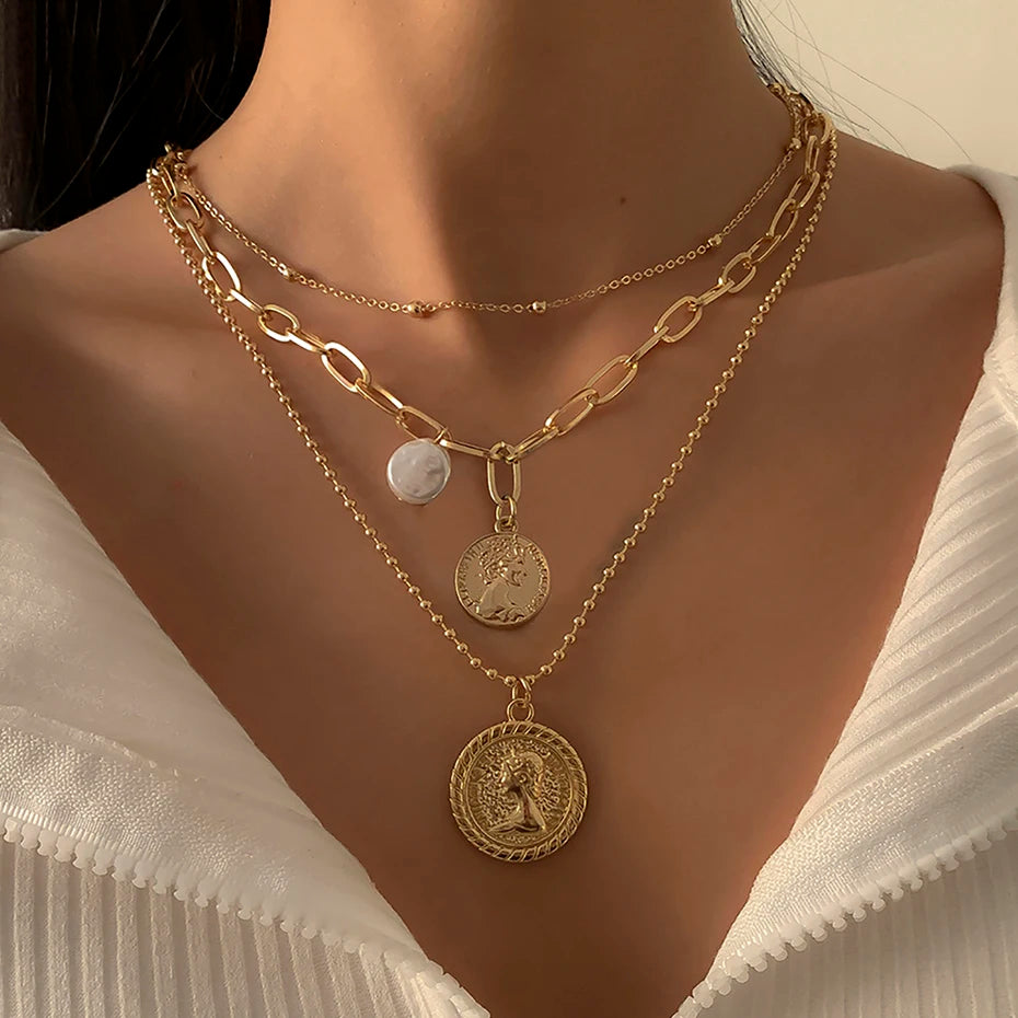 Goth Baroque Multi-Layer Coin Portrait Pendant Necklace – Vintage Imitation Pearl Link Chain Jewelry for Women