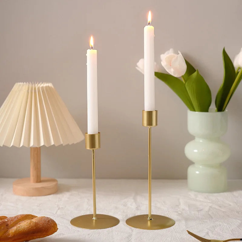 Simple Nordic Candlestick Ornament – Modern Candle Holder for Dining Room