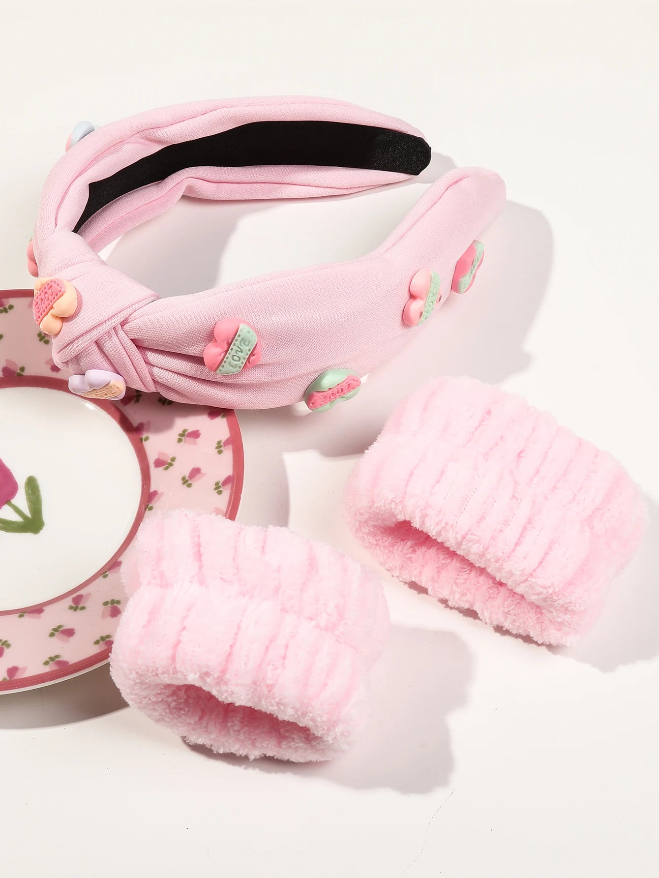 3-Pack Valentine’s Day Hairband Set – Red Spa Makeup Headbands and Face Washing Wristbands for Women