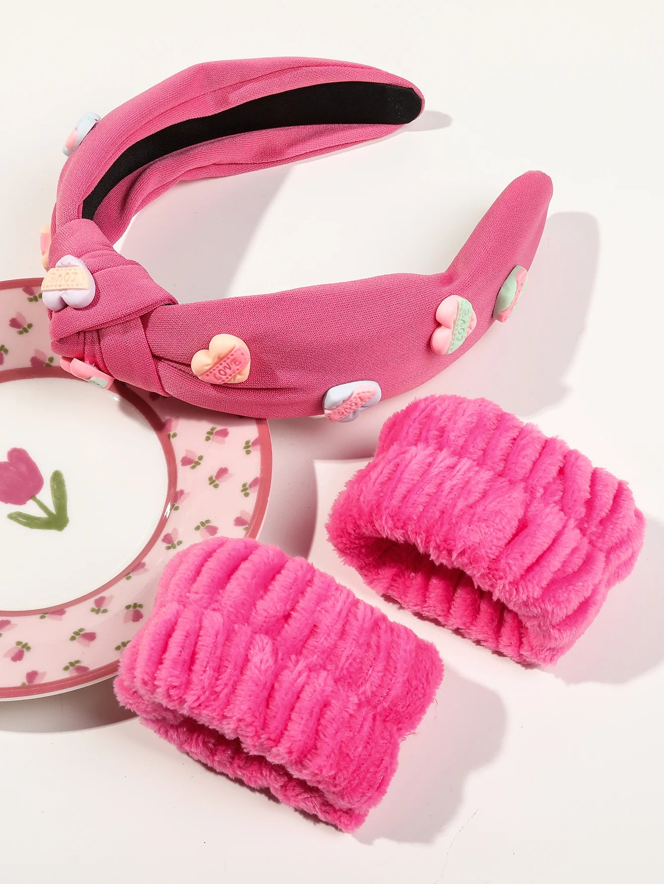 3-Pack Valentine’s Day Hairband Set – Red Spa Makeup Headbands and Face Washing Wristbands for Women