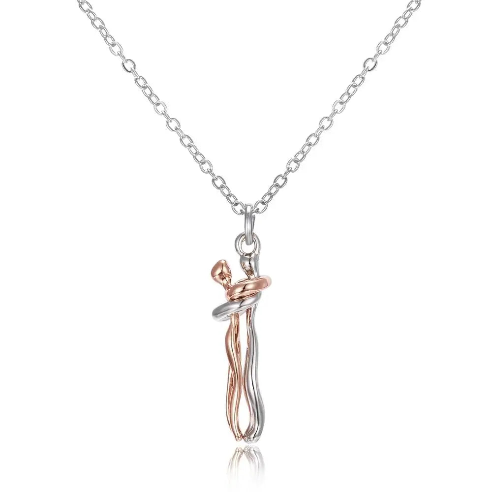 Romantic Hug Necklace for Couples – Unisex Heart Pendant Choker, Perfect Valentine’s Day Gift