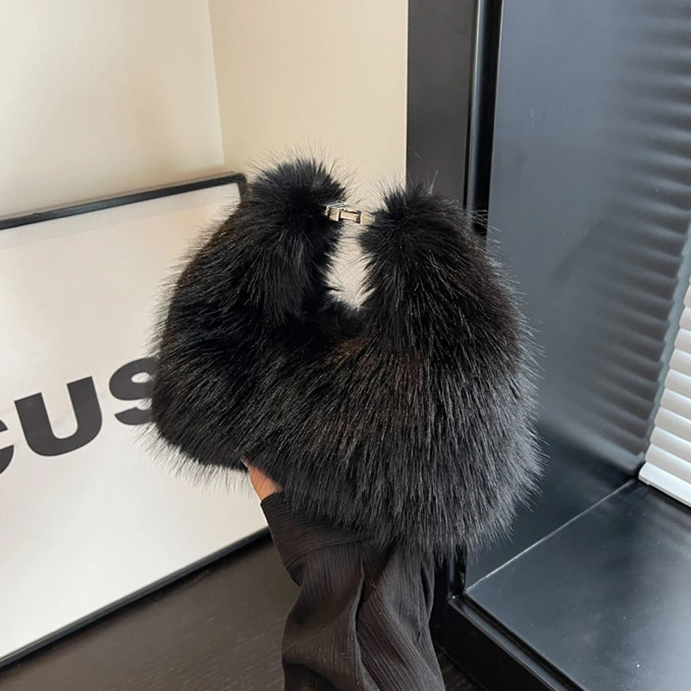 Plush Faux Fur Shoulder Bag – Soft Fluffy Crossbody Luxury Winter Handbag for Women