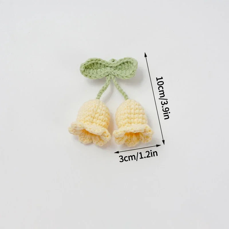 Crochet Flower Plant Keychain – Artificial Knitted Flower Hanging Decoration for Weddings, Gifts, and Car Pendants