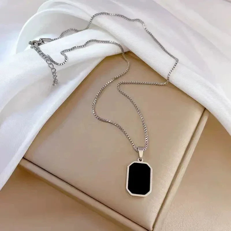 Gold Geometric Square Necklace for Men – Black Enamel Rectangle Pendant Stainless Steel Chain