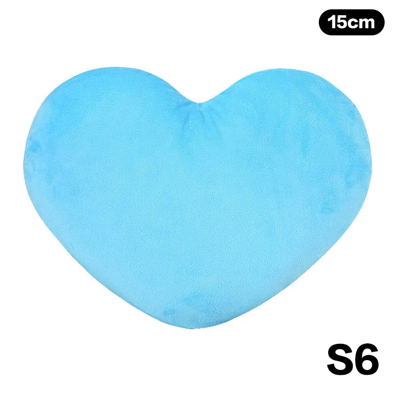 Heart-Shaped Plush Pillow – Soft Love Cushion for Living Room Decor and Valentine’s Day Gifts