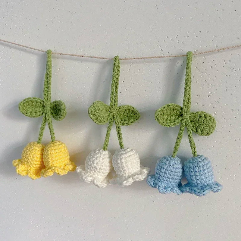 Crochet Flower Plant Keychain – Artificial Knitted Flower Hanging Decoration for Weddings, Gifts, and Car Pendants
