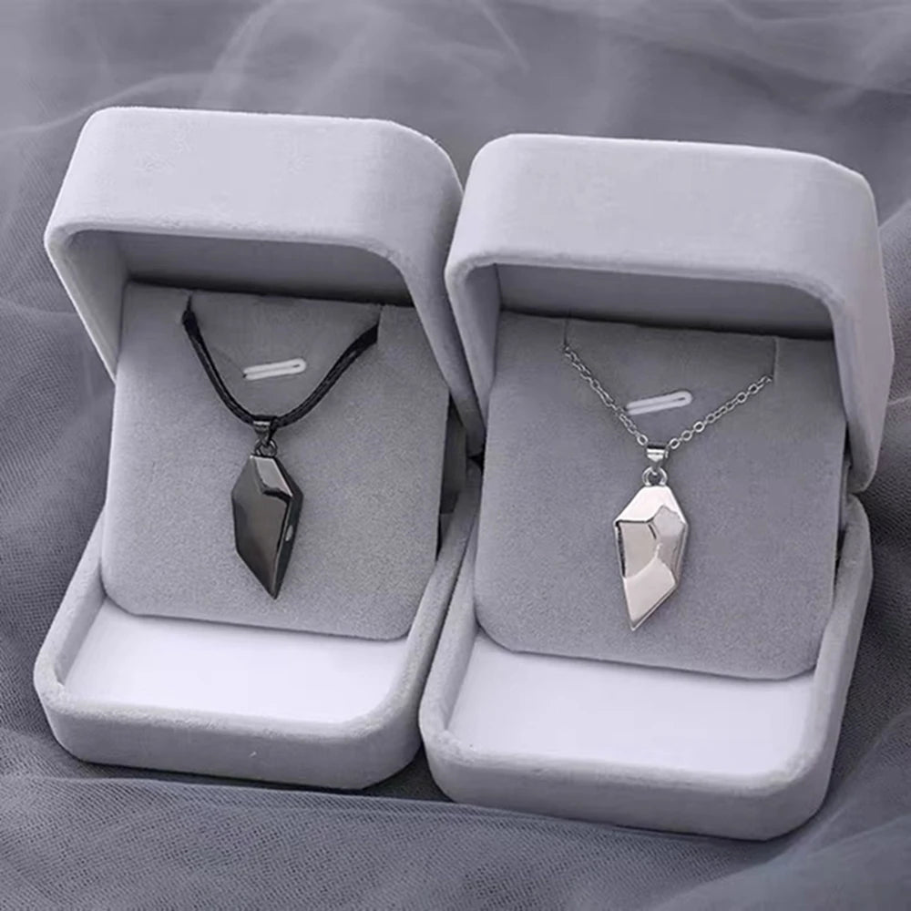 Magnetic Heart Electrocardiogram Pendant Necklace – Stainless Steel Couple Necklace Valentine's Day Gift