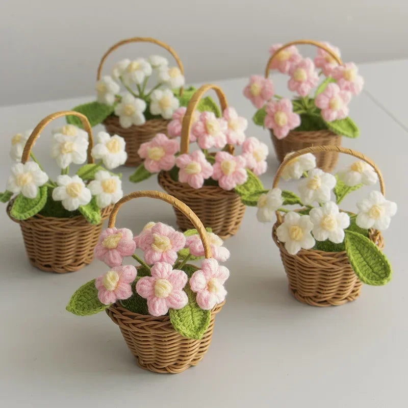 Cute Crochet Potted Flowers – Creative Hand-Woven Knitted Plant for Desktop Decoration