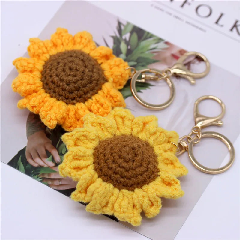 Handmade Knitted Sunflower Keychain – Cute Crocheted Flower Pendant for Women and Girls