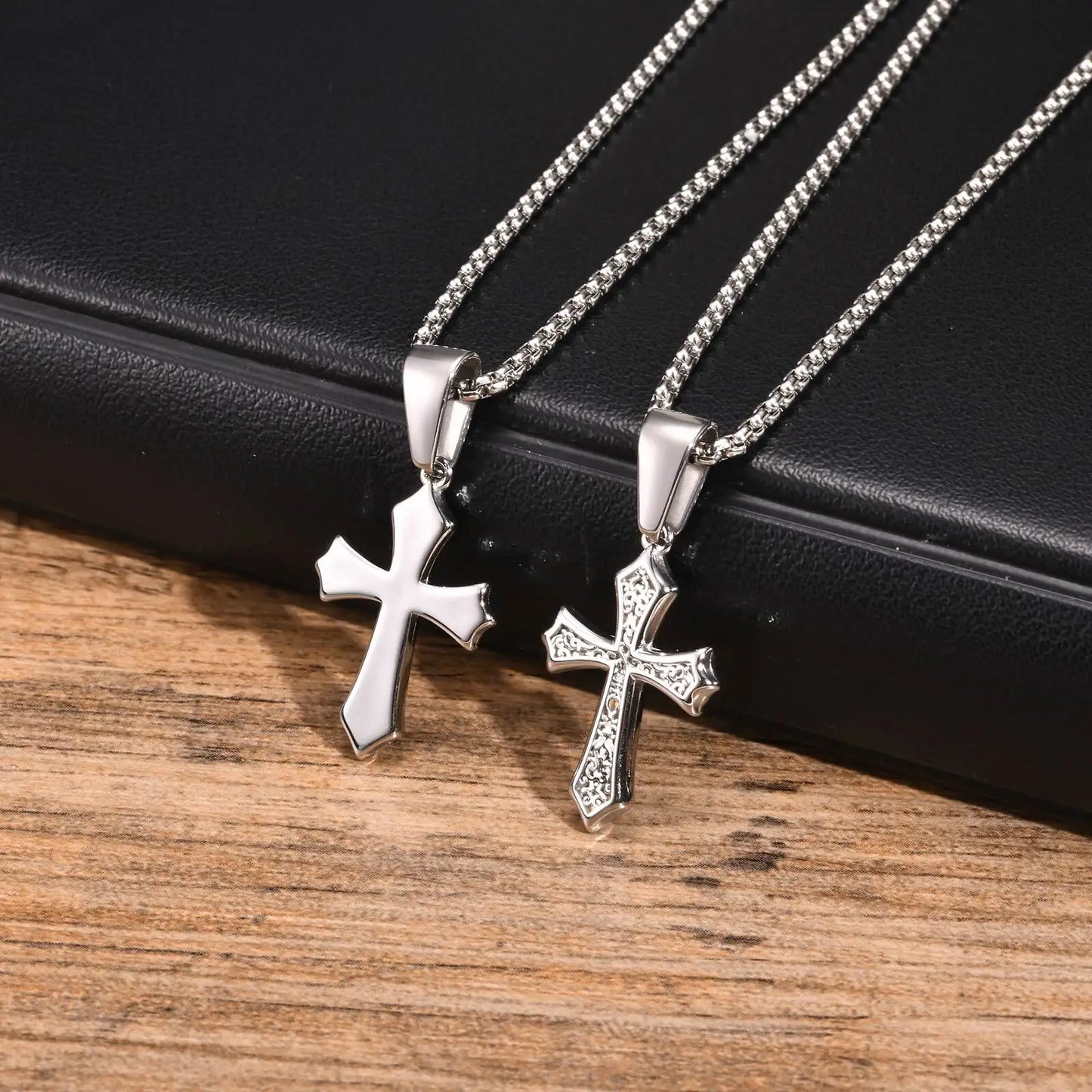 Cross Pendant Necklace for Men & Women – Stainless Steel Choker with Box Chain, Christian Jewelry Gift