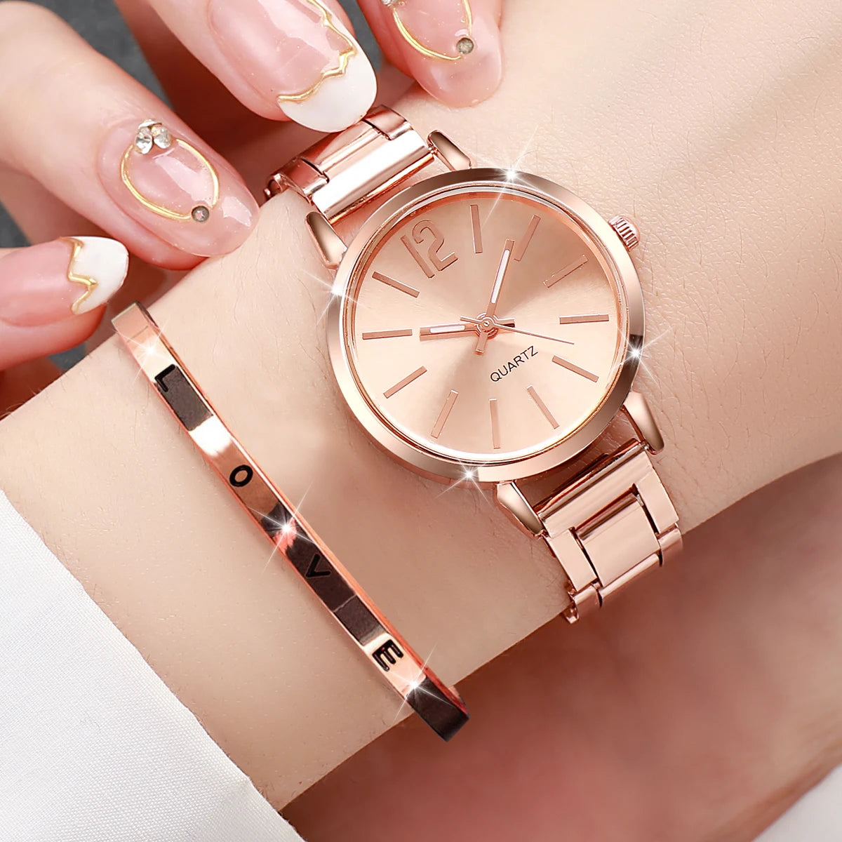 Elegant Women’s Quartz Watch & Love Bracelet Set – Casual Steel Strap 2PCs for a Sophisticated Style