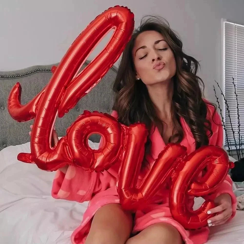 LOVE Letter Foil Balloon Wedding Valentine's Day Anniversary Birthday Party Decoration Photo Props Air Globos Supplie