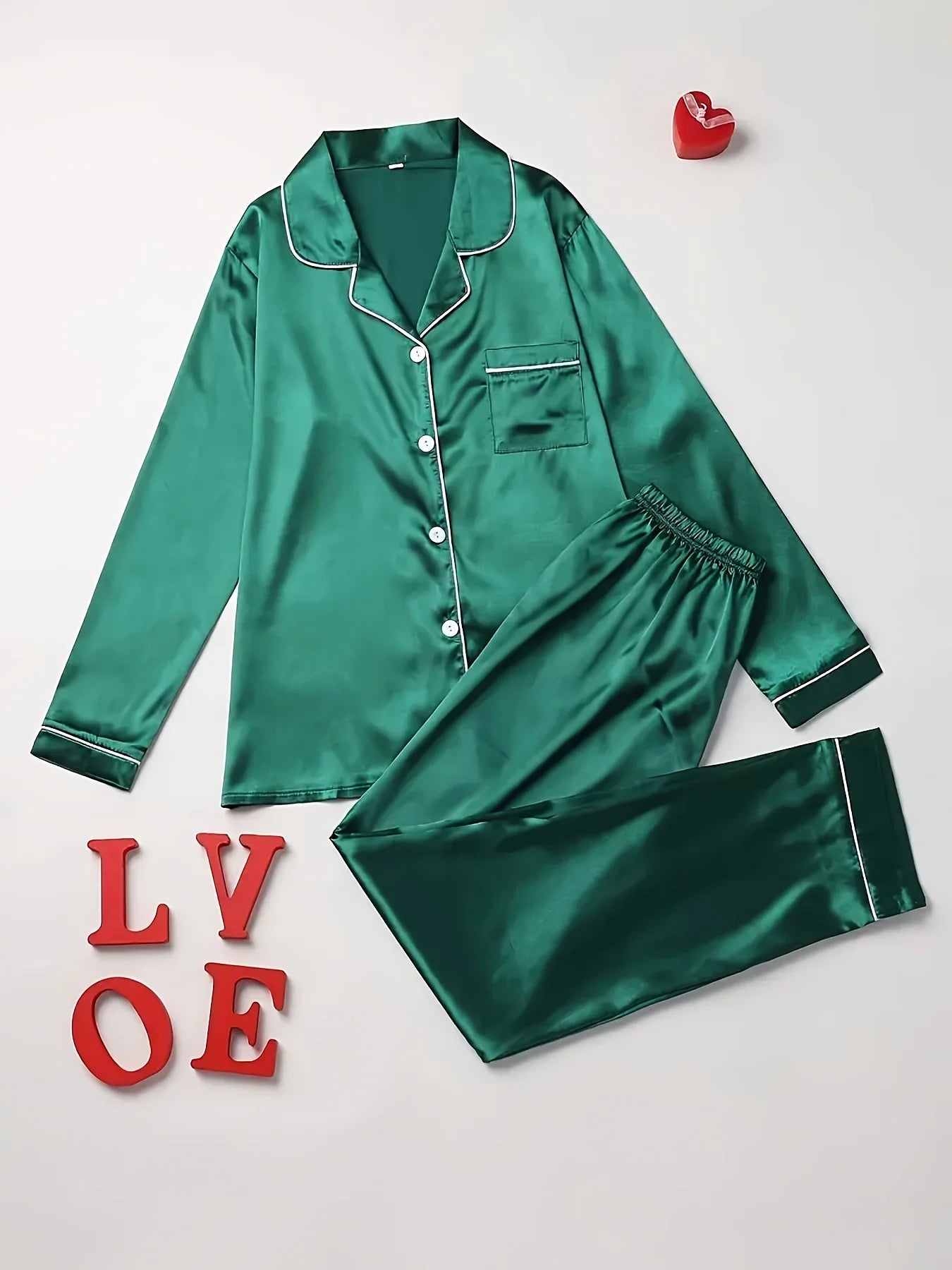 Romantic Button-Up Pajama Set – Women’s Long Sleeve Top & Pants