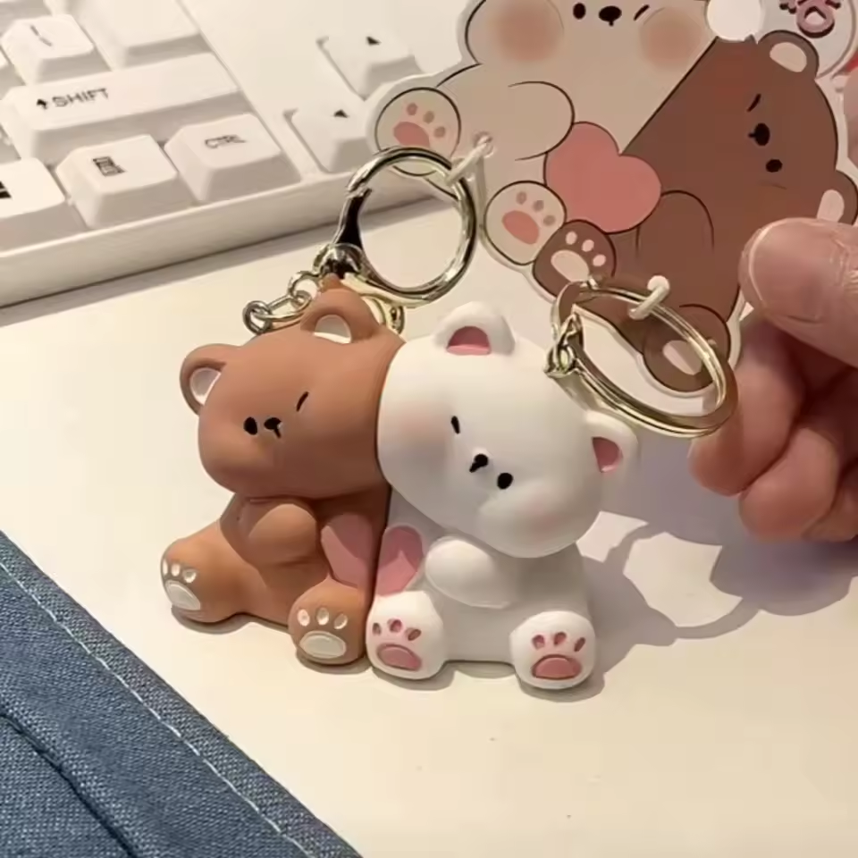 Magnetic Couple Bear Keychain – Cute Cartoon Pendant for Valentine’s Day, Couples & Friends Gift