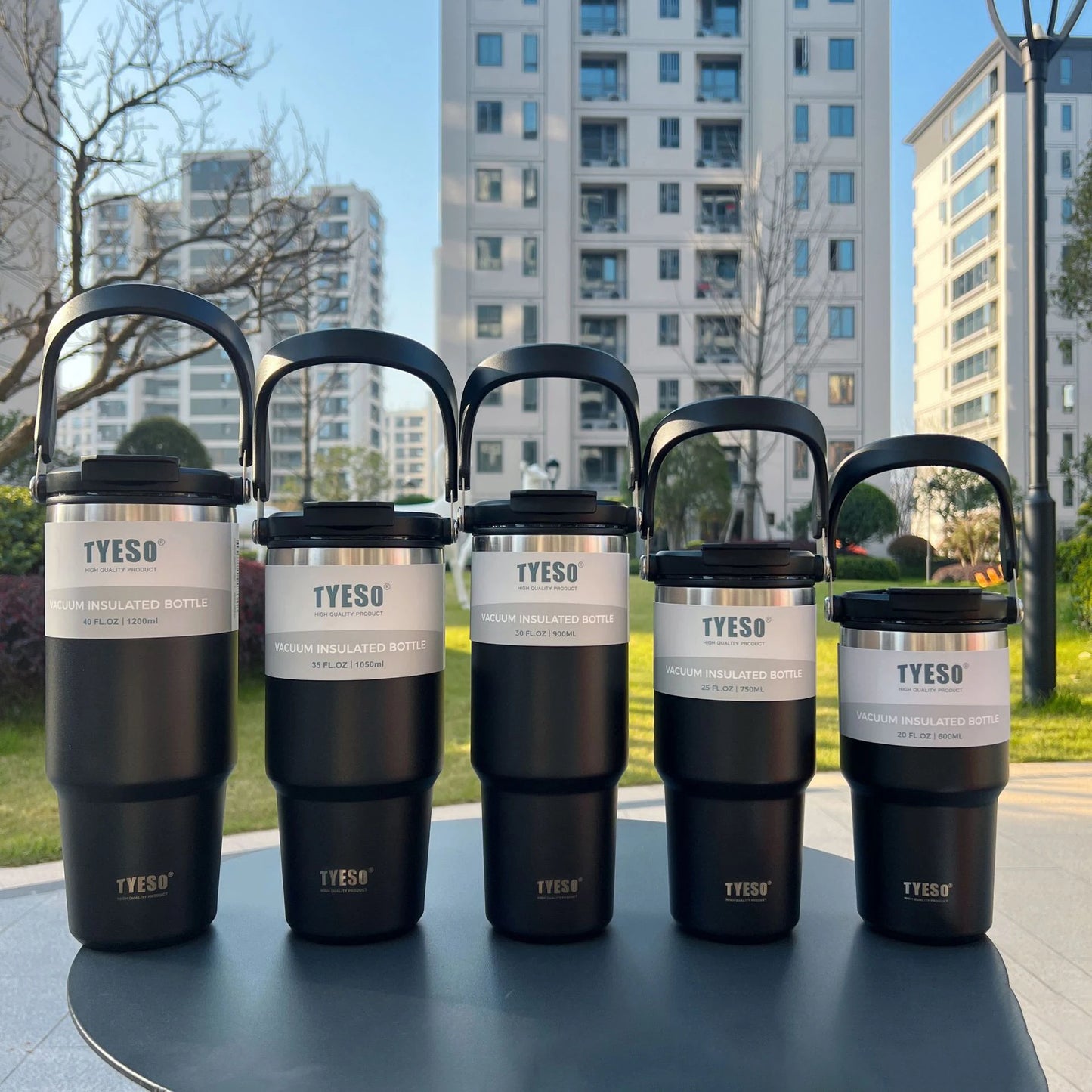 600ml–1200ml Stainless Steel Insulated Thermos Bottle – Leak-Proof Travel Mug with Handle and Straw for Hot and Cold Beverages